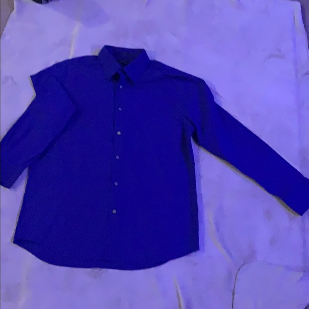 Men’s dress shirt